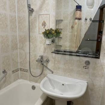 Продается 3-х комнатная квартира, 76,6 м²