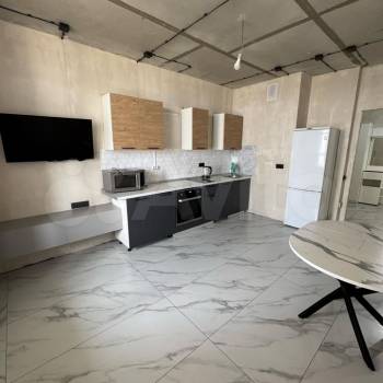 Сдается 2-х комнатная квартира, 65 м²