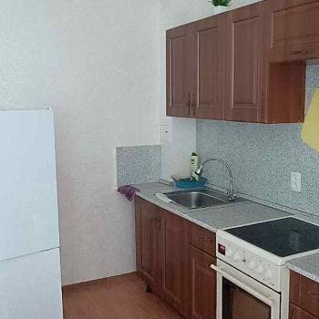 Сдается 1-комнатная квартира, 40 м²