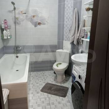 Продается 1-комнатная квартира, 39 м²