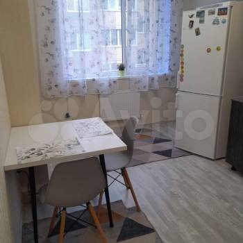 Сдается 1-комнатная квартира, 32 м²