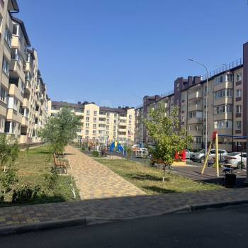 Сдается 2-х комнатная квартира, 65 м²