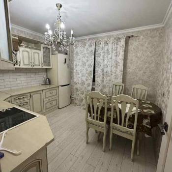 Сдается 2-х комнатная квартира, 62 м²