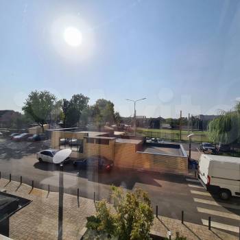 Продается 1-комнатная квартира, 35 м²
