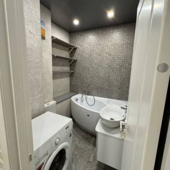 Сдается 2-х комнатная квартира, 56 м²