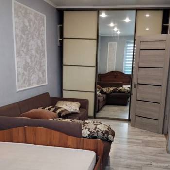 Сдается 1-комнатная квартира, 38 м²