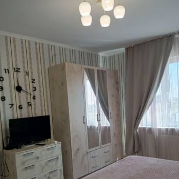 Сдается 1-комнатная квартира, 40 м²