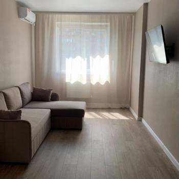 Сдается 1-комнатная квартира, 40,1 м²