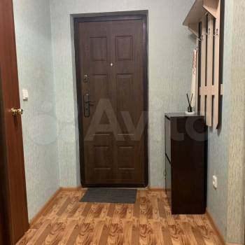 Сдается 1-комнатная квартира, 42 м²