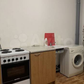 Сдается 1-комнатная квартира, 42 м²