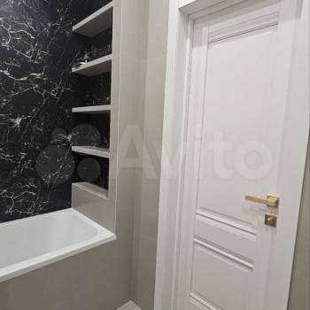 Сдается Многокомнатная квартира, 52 м²