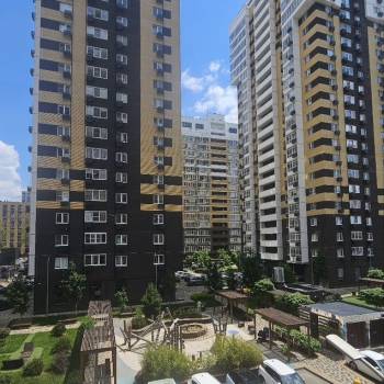 Сдается Многокомнатная квартира, 52 м²