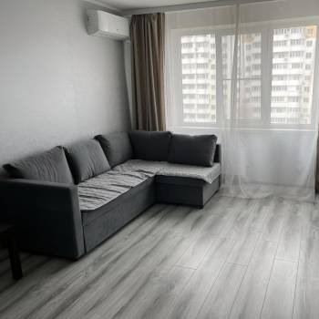 Сдается 1-комнатная квартира, 38,2 м²