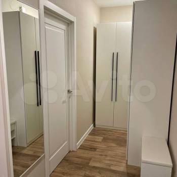 Сдается 1-комнатная квартира, 41,9 м²