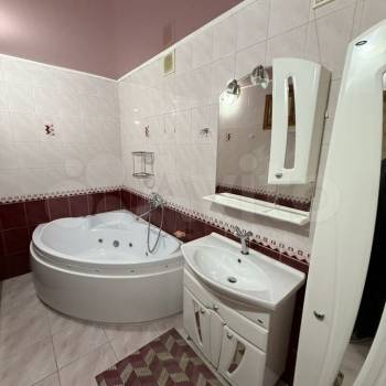 Сдается Дом, 220 м²