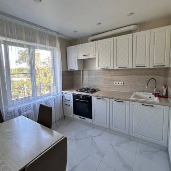 Сдается Многокомнатная квартира, 50 м²