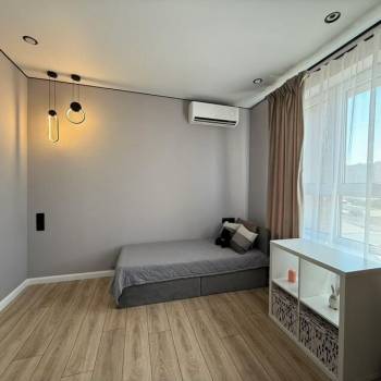 Сдается 2-х комнатная квартира, 85 м²