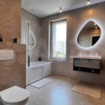 Сдается 2-х комнатная квартира, 85 м²