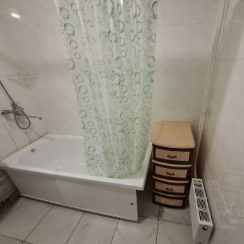 Сдается 1-комнатная квартира, 39 м²