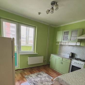 Сдается 1-комнатная квартира, 37 м²