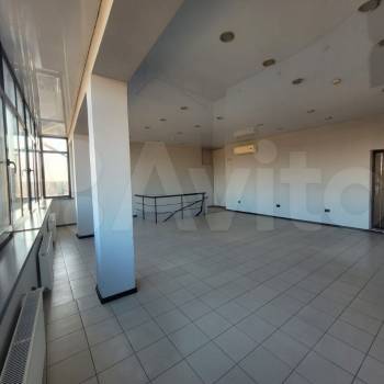 Продается Нежилое помещение, 176,2 м²