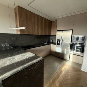 Продается 2-х комнатная квартира, 63 м²