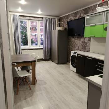 Сдается Многокомнатная квартира, 63 м²