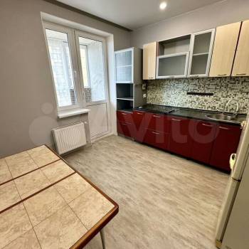 Сдается 2-х комнатная квартира, 61 м²