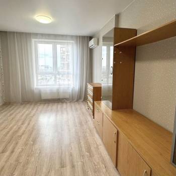 Сдается 2-х комнатная квартира, 61 м²