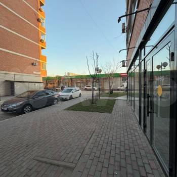 Сдается Торговое помещение, 116 м²