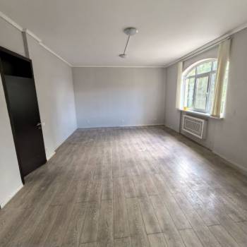 Сдается Нежилое помещение, 500 м²