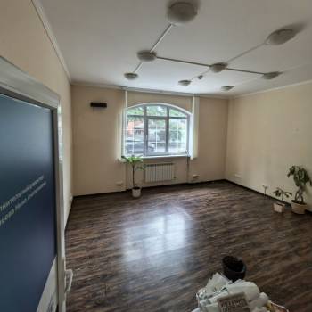 Сдается Нежилое помещение, 500 м²