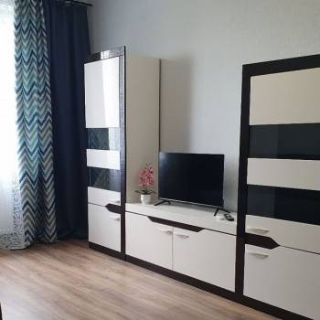 Сдается 1-комнатная квартира, 43 м²