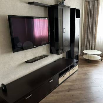 Сдается 2-х комнатная квартира, 80 м²