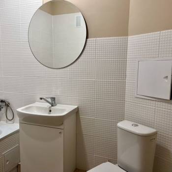 Продается 1-комнатная квартира, 32 м²