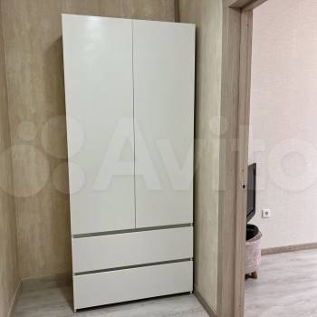 Продается 1-комнатная квартира, 32 м²