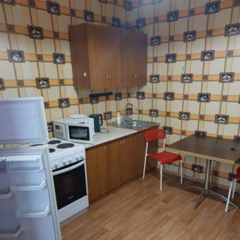 Сдается 1-комнатная квартира, 42 м²