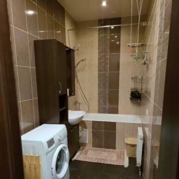 Сдается 1-комнатная квартира, 43 м²
