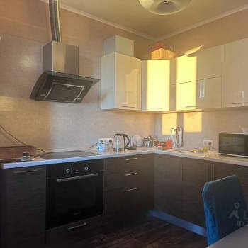 Продается 1-комнатная квартира, 36,5 м²