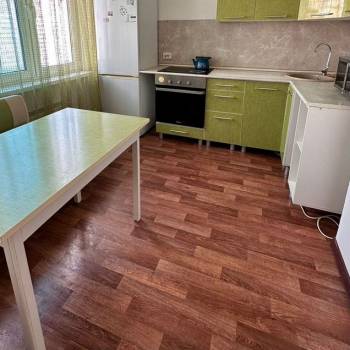 Сдается 2-х комнатная квартира, 60 м²
