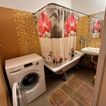 Сдается 2-х комнатная квартира, 60 м²