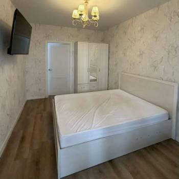 Продается 1-комнатная квартира, 40,4 м²