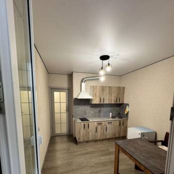 Сдается 1-комнатная квартира, 36 м²