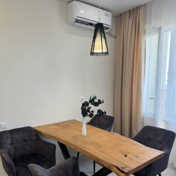 Продается 1-комнатная квартира, 35 м²