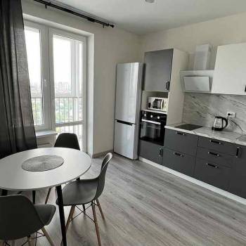 Сдается 1-комнатная квартира, 38 м²