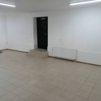 Сдается Нежилое помещение, 100 м²