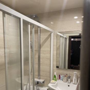 Продается 1-комнатная квартира, 74 м²