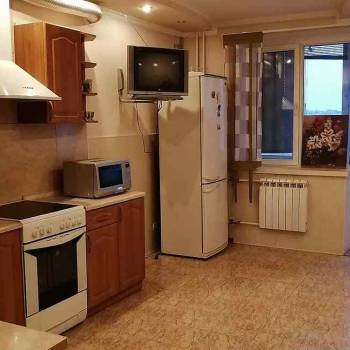 Сдается 1-комнатная квартира, 45 м²