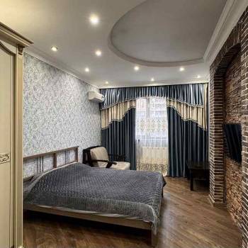 Сдается 2-х комнатная квартира, 70 м²