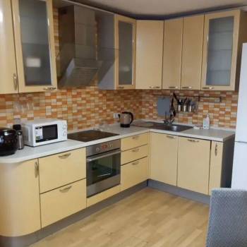 Сдается 2-х комнатная квартира, 67,6 м²